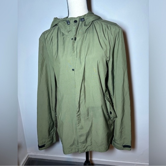 EVERLANE the city rain jacket size large - Picture 2 of 7